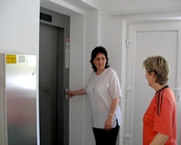 Sok kisgyerek nagy helyen is …