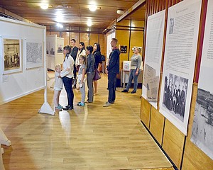 A Plohn-műterem 75 éve kiállítás Székkutason