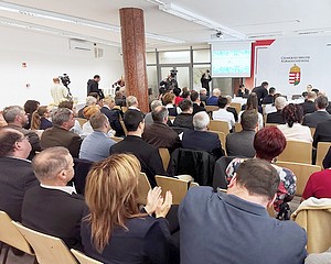  Bemutatkozott a polgármestereknek Csongrád megye új elnöksége 