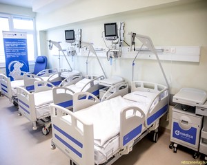 Átadták a vásárhelyi kórház két új osztályát