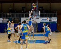 A Kosársuli nem tudta megszorítani az egyik bajnokesélyest