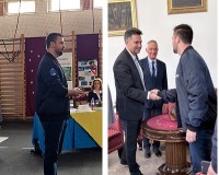 Kapu Tibor Vásárhelyen