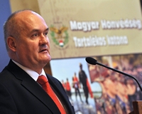 Nyolcezer tartalékos katona lesz 2014-ig