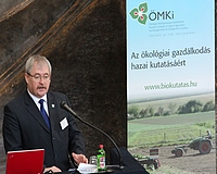 Ösztönözni kell a termelőket az ökológiai gazdálkodásra!