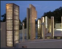 Totemoszlop a Kormányhivataloknak