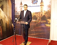 Lázár Jánosnak nincs tudomása személyét érintő változásról
