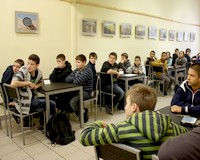 Vetélkedő volt a Tiszti Klubban