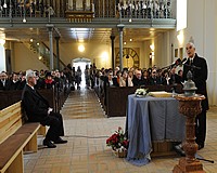 Van mit tanulni egymástól