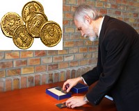 Már csak egy napig látható a szikáncsi aranylelet