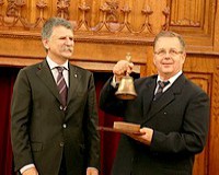 Országgyűlés Elnöki különdíj a CSOMIÉP-nek